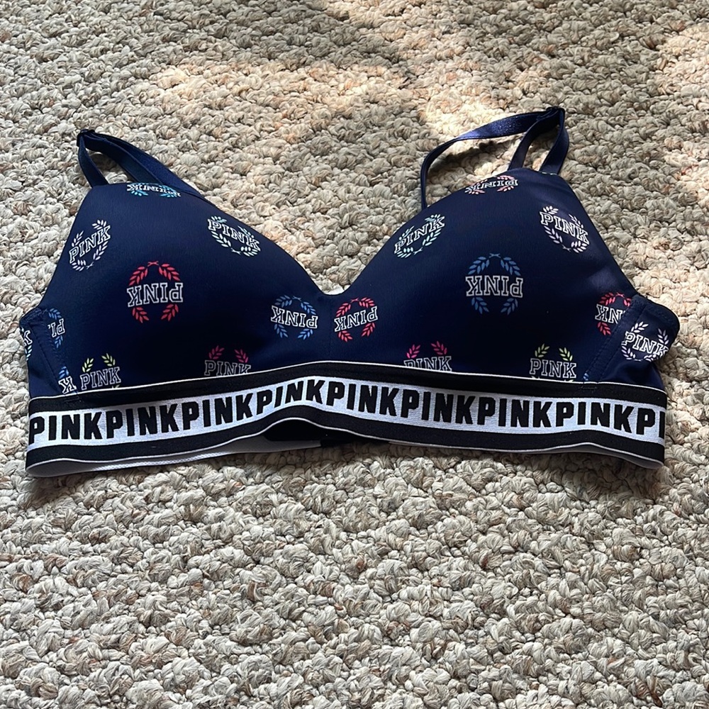 PINK Wear Everywhere Wireless Bra